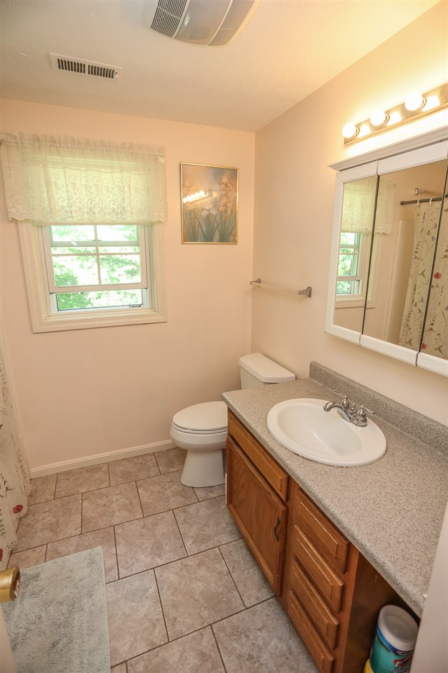 9 Cobble Hill Road Nashua, NH 03062 - Photo 16 of 26