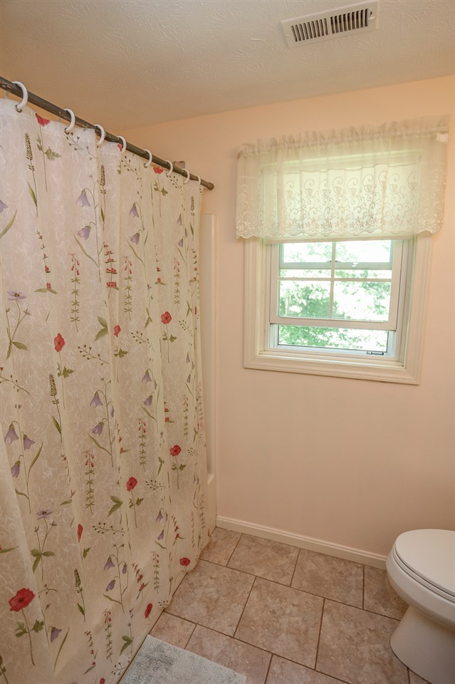 9 Cobble Hill Road Nashua, NH 03062 - Photo 17 of 26