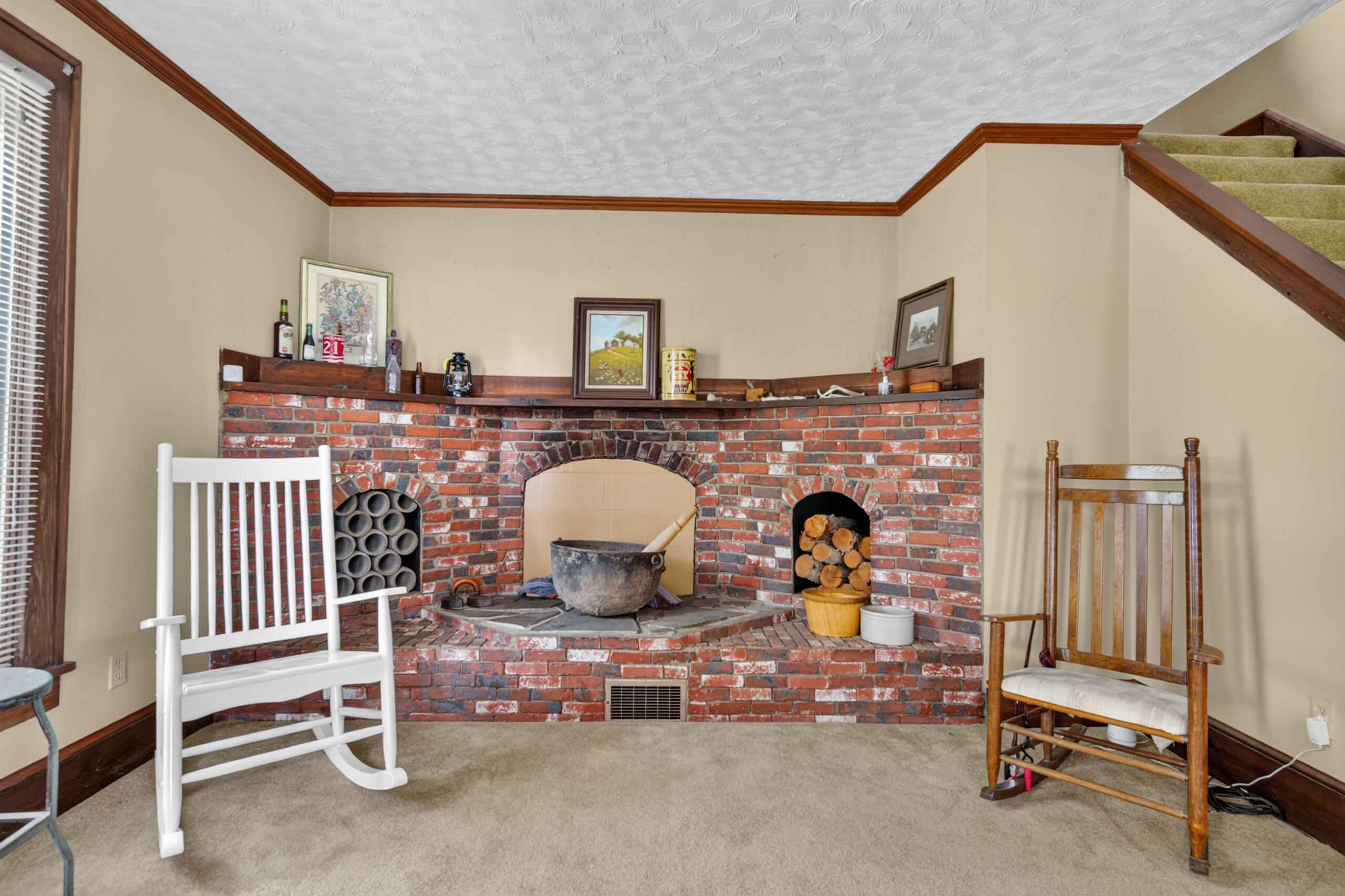 15610 Arnold Road Gregory, MI 48137 - Photo 26 of 90 Living room fireplace