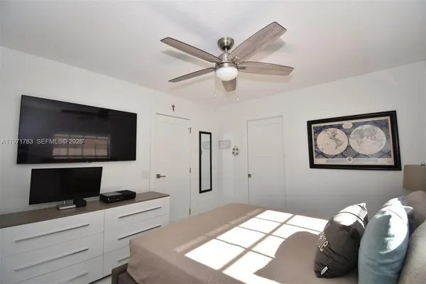 $6,500 | 710 Lake Boulevard, Weston, FL 33326