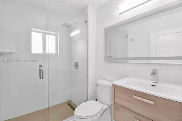 $6,500 | 710 Lake Boulevard, Weston, FL 33326