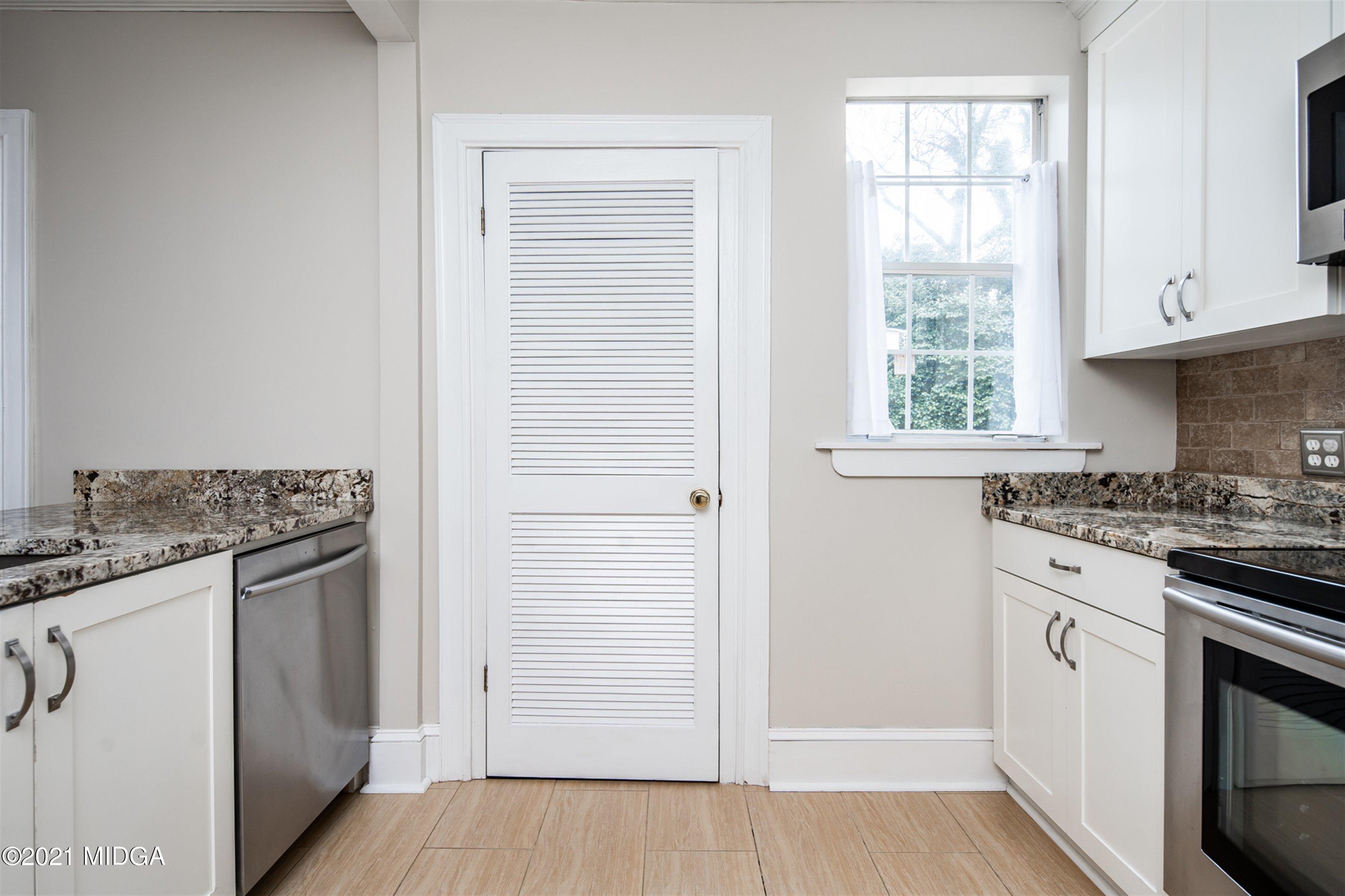 3722 Avon Road Macon, GA 31204 - Photo 12 of 22 16-DSC00601