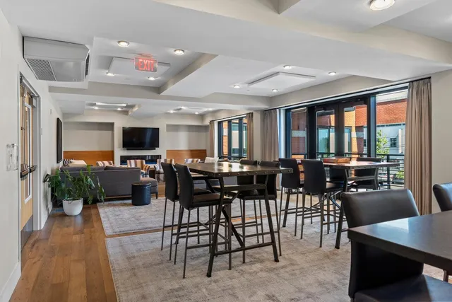 $625,000 | 383 Commercial Street, Unit 315, Portland, ME 04101