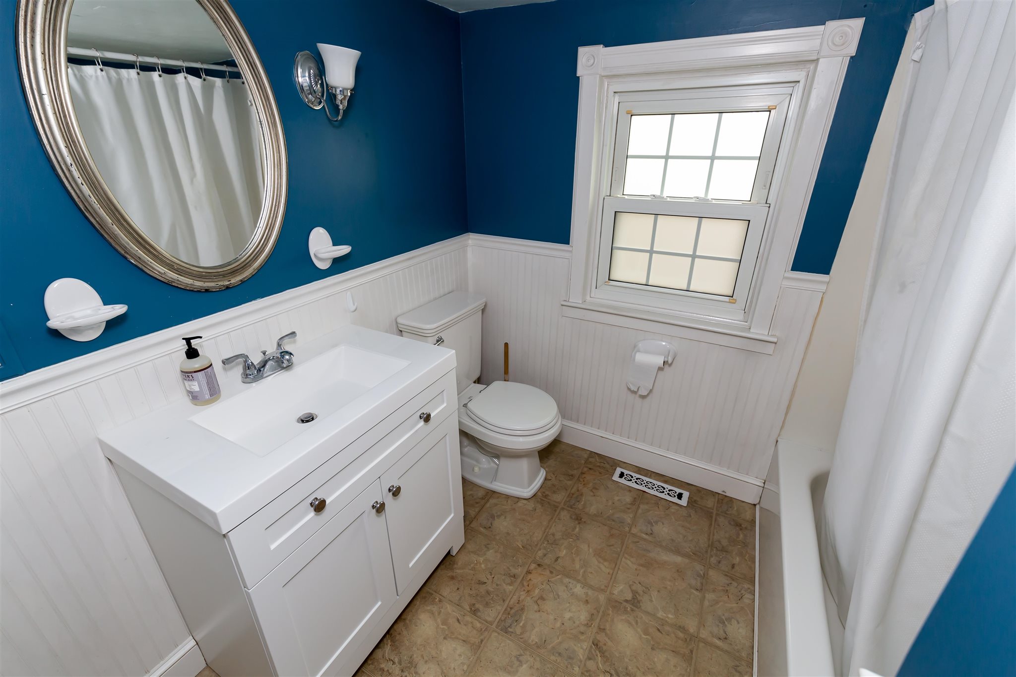 99 Sullivan Road Hudson, NH 03051 - Photo 21 of 36