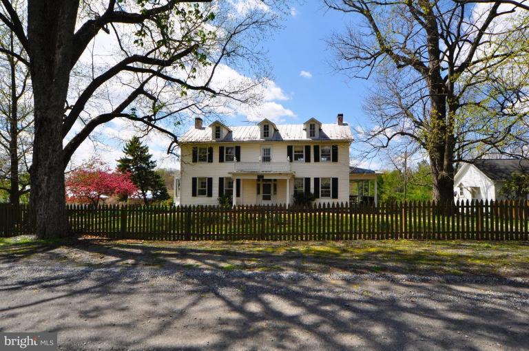 39505 Rodeffer Road Lovettsville, VA 20180 - Photo 11 of 30 Exterior (Main)