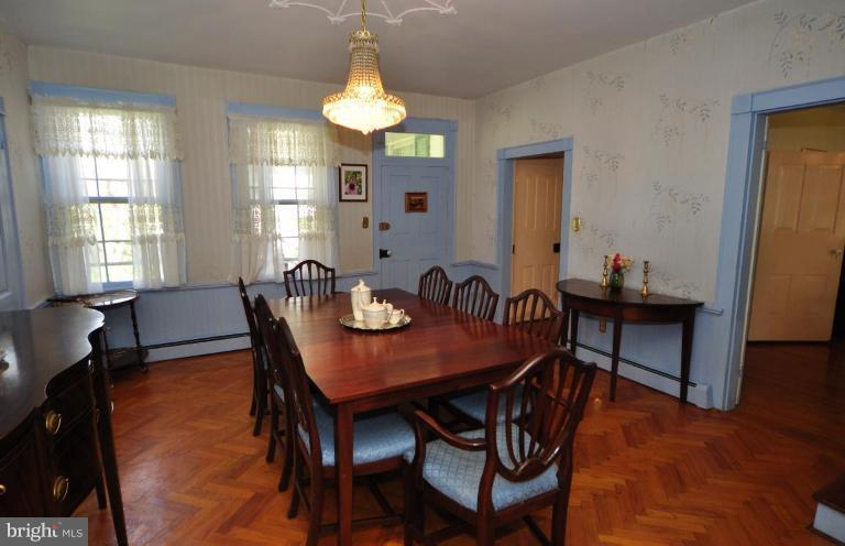 39505 Rodeffer Road Lovettsville, VA 20180 - Photo 12 of 30 Dining Room