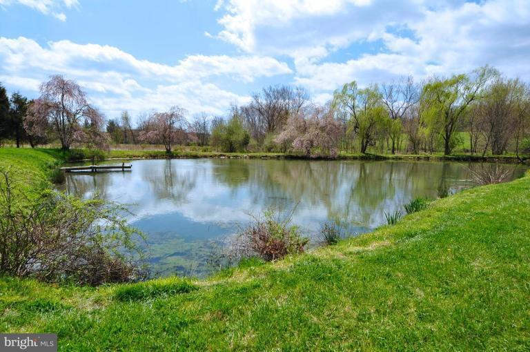39505 Rodeffer Road Lovettsville, VA 20180 - Photo 18 of 30 Exterior #4