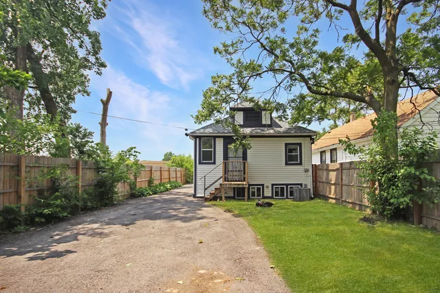 $110,000 | 14807 Paulina Street, Harvey, IL 60426