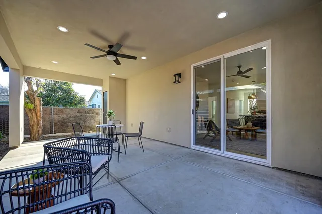 $749,500 | 717 North Hobson Avenue, West Sacramento, CA 95605