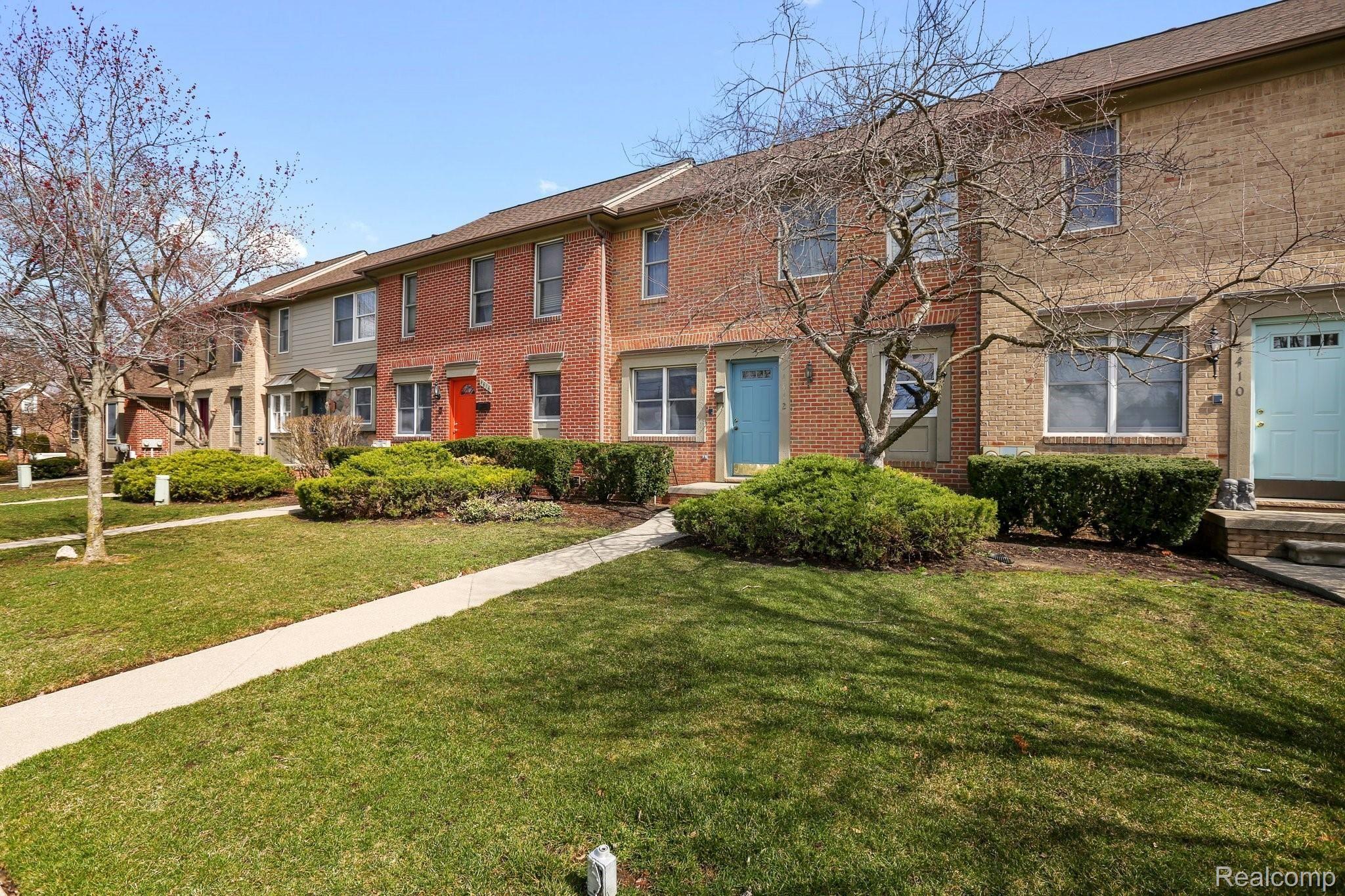 4412 South Rochester Road Royal Oak, MI 48073 - Photo 2 of 31 4412 Rochester Road - 27.JPG
