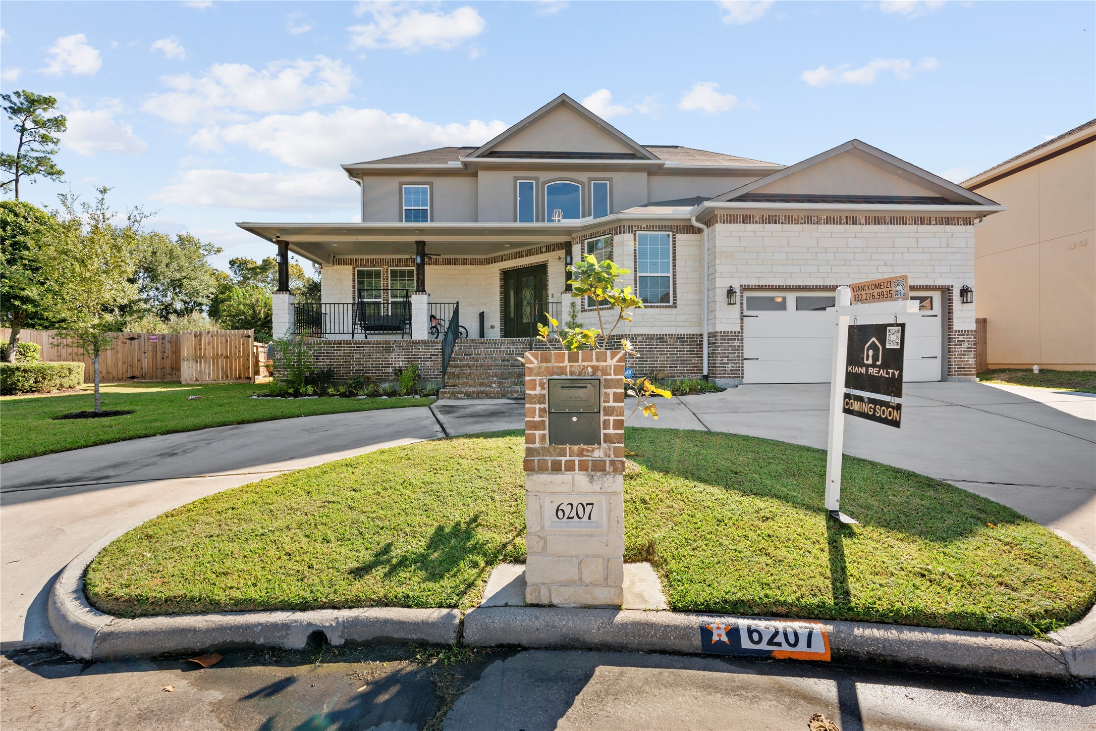 6207 Graff Net Court Spring, TX 77379 - Photo 2 of 49 6207 Graff Net Ct, the home where your dreams come to life!