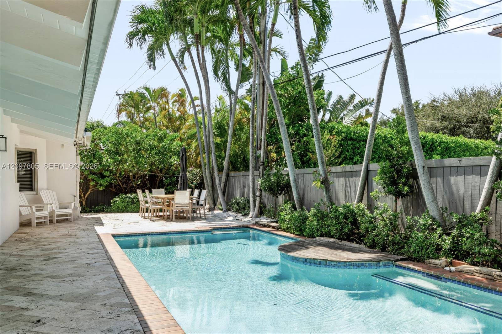 330 Glenridge Road Key Biscayne, FL 33149 - Photo 23 of 27 Gallery Image 23