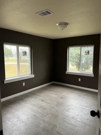 $1,350 | 3801 41st Street, Port Arthur, TX 77642