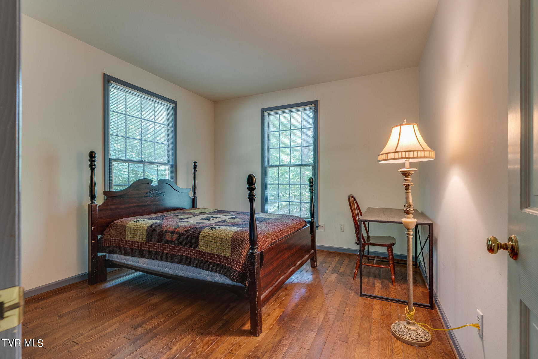 209 Old Castle Road Kingsport, TN 37660 - Photo 21 of 59 022