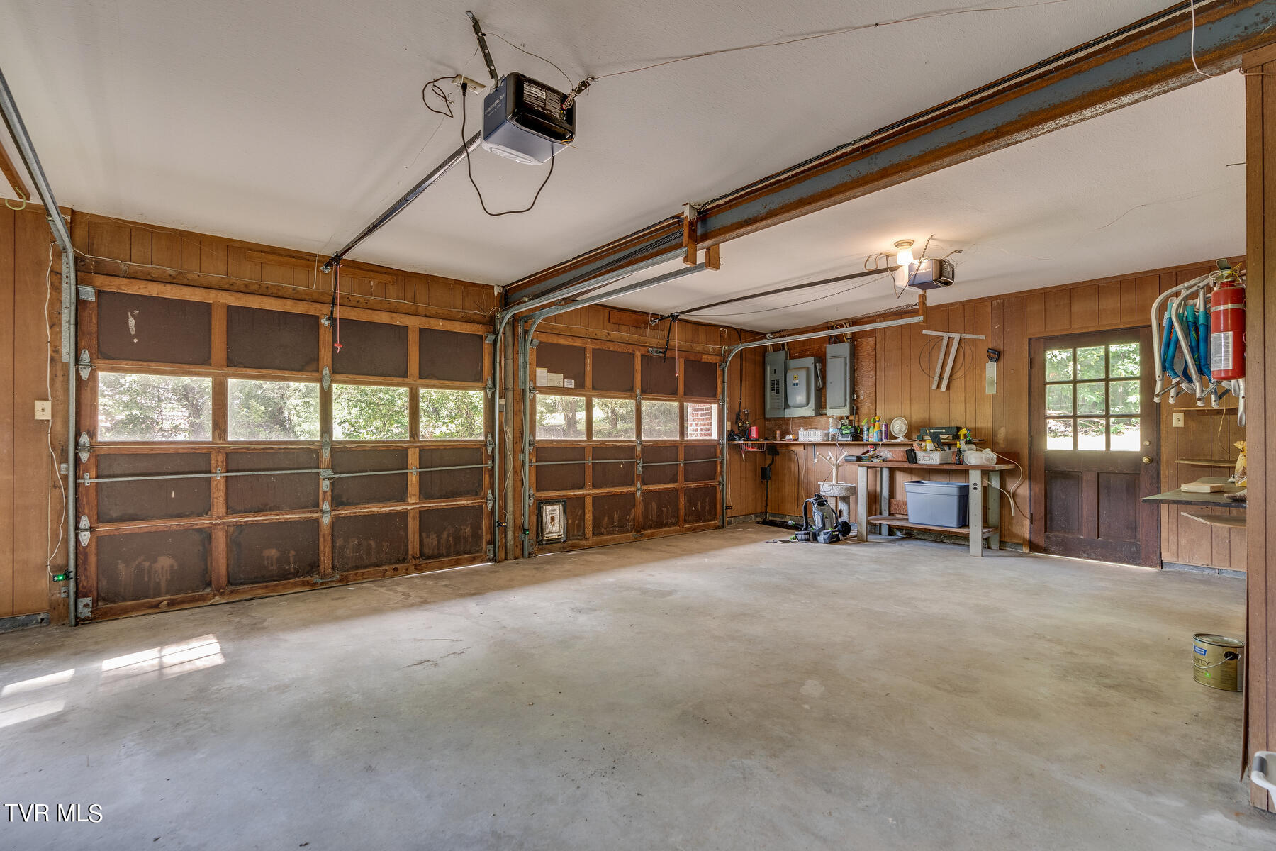 209 Old Castle Road Kingsport, TN 37660 - Photo 45 of 59 046