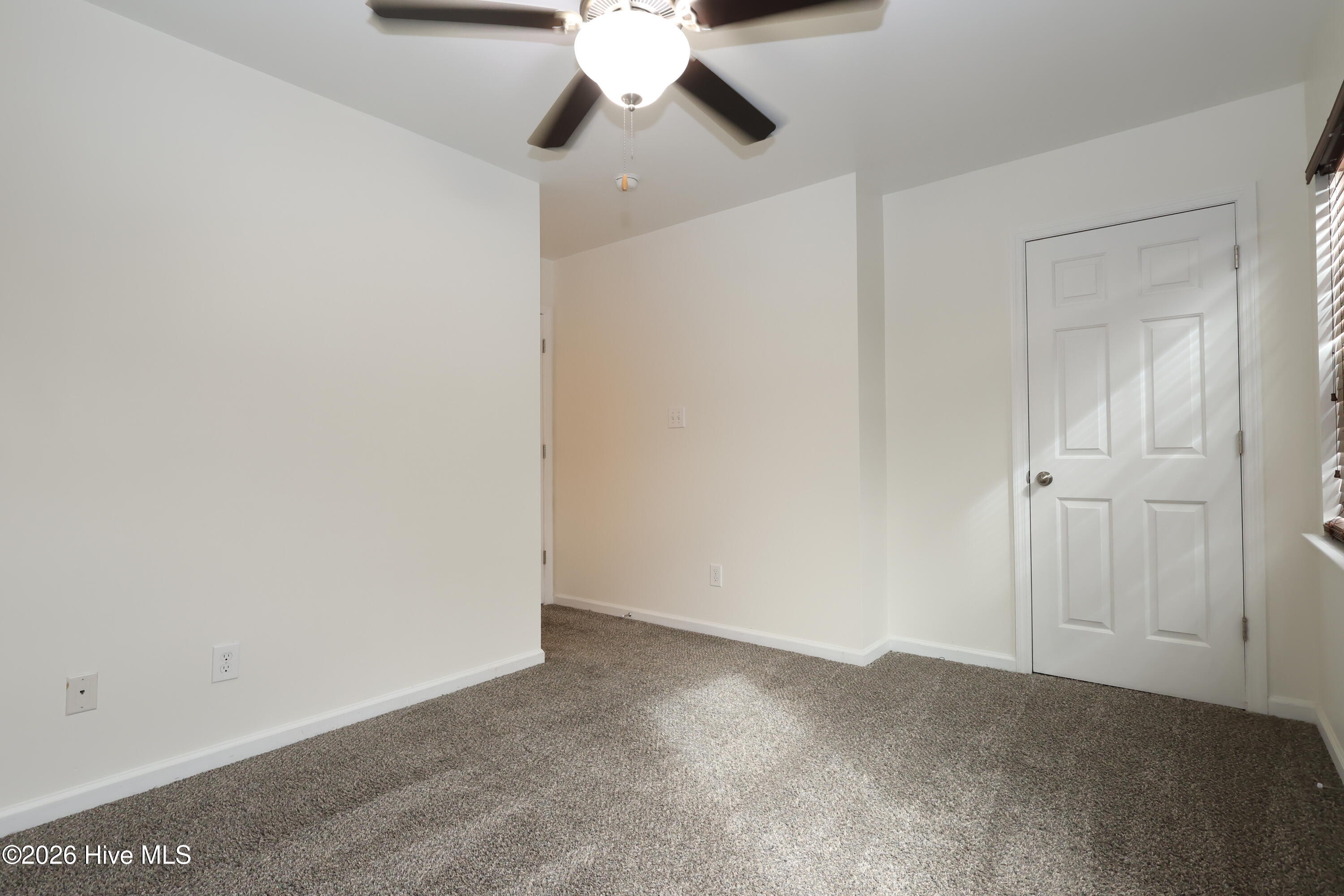 9010 Banister Loop Jacksonville, NC 28546 - Photo 13 of 14 313A4907