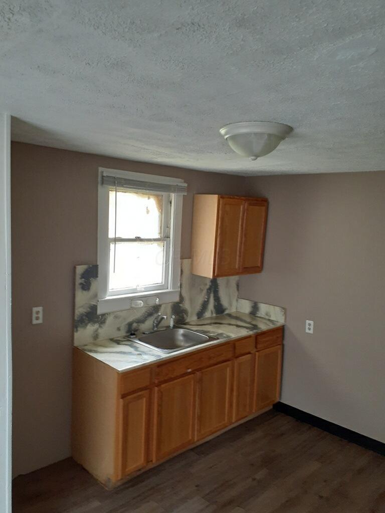1615 Kenmore Road Columbus, OH 43211 - Photo 11 of 20 Gallery Image 11