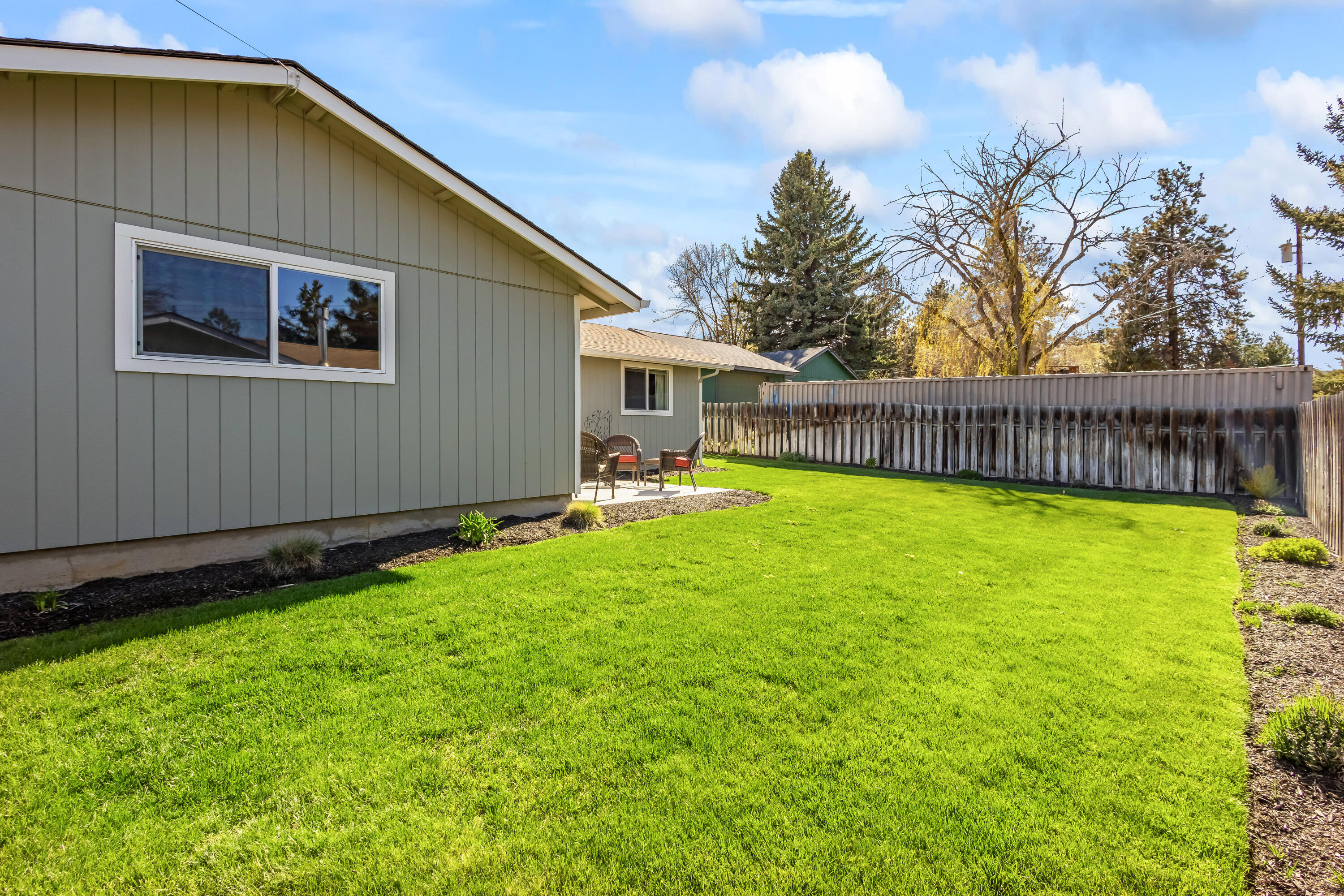 2673 Northeast Jones Road Bend, OR 97701 - Photo 15 of 15 28