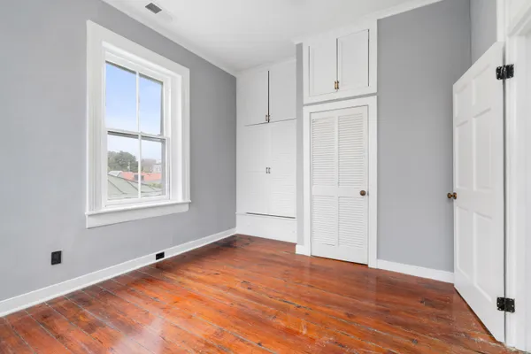 $4,000 | 128 Wentworth Street, Unit 8, Charleston, SC 29401