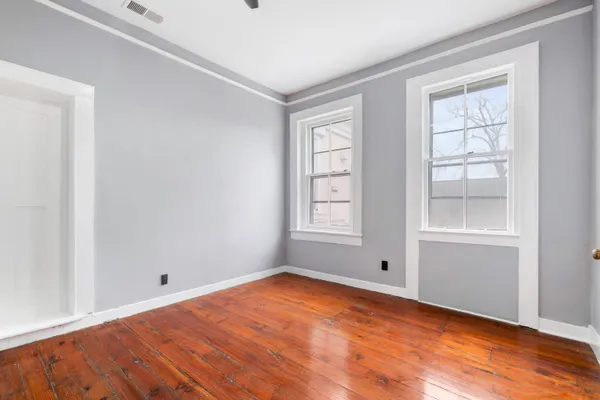 $4,000 | 128 Wentworth Street, Unit 8, Charleston, SC 29401