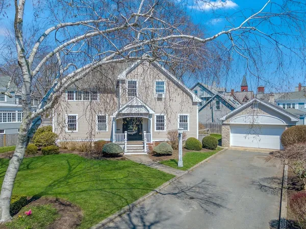 $839,000 | 101 Green Street, Fairhaven, MA 02719