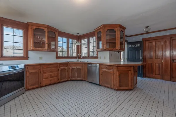 $839,000 | 101 Green Street, Fairhaven, MA 02719