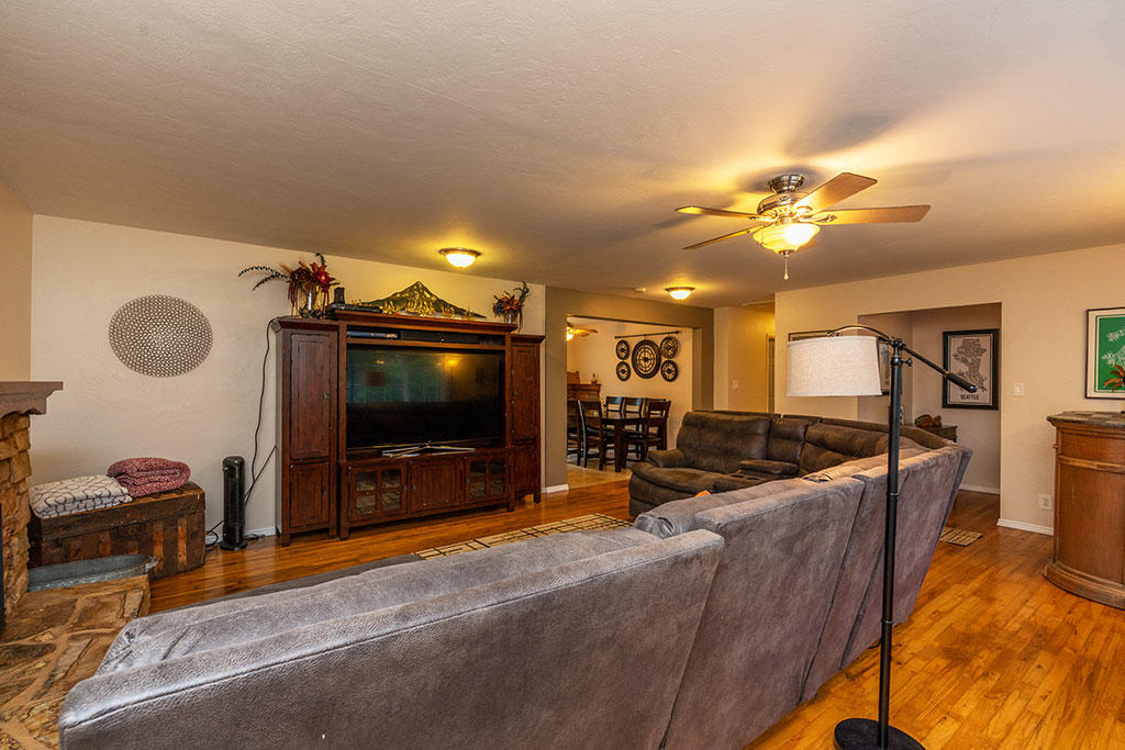 4717 Cummings Road Eureka, CA 95503 - Photo 11 of 93 11