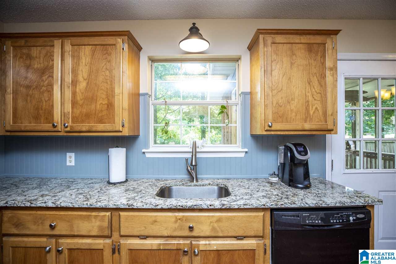 102 Pinehurst Road Trussville, AL 35173 - Photo 12 of 35