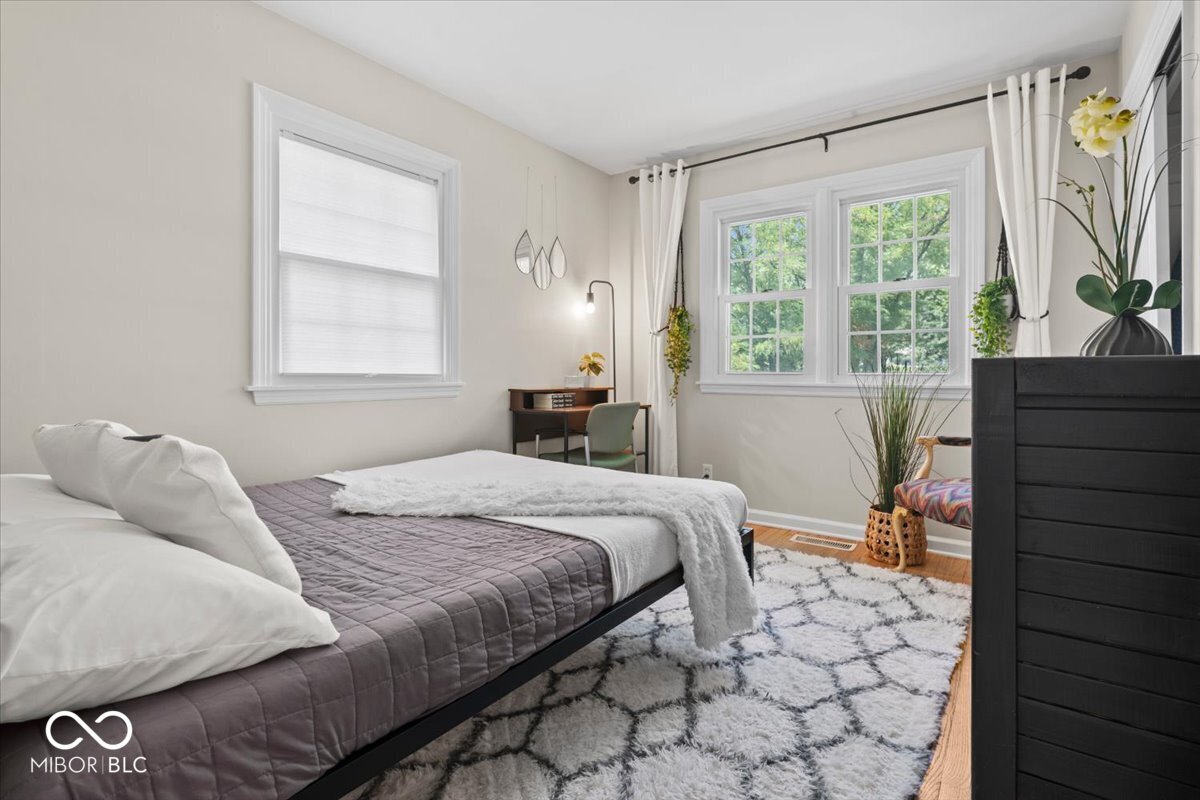 5755 Andover Road Indianapolis, IN 46220 - Photo 26 of 48 Gallery Image 26