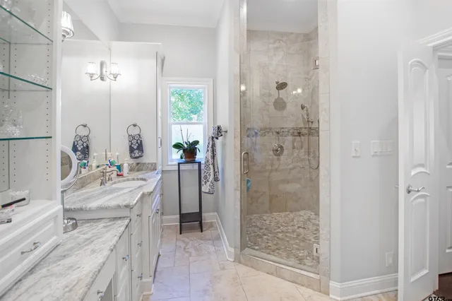 $1,950,000 | 15722 Timberhill Drive, Flint, TX 75762