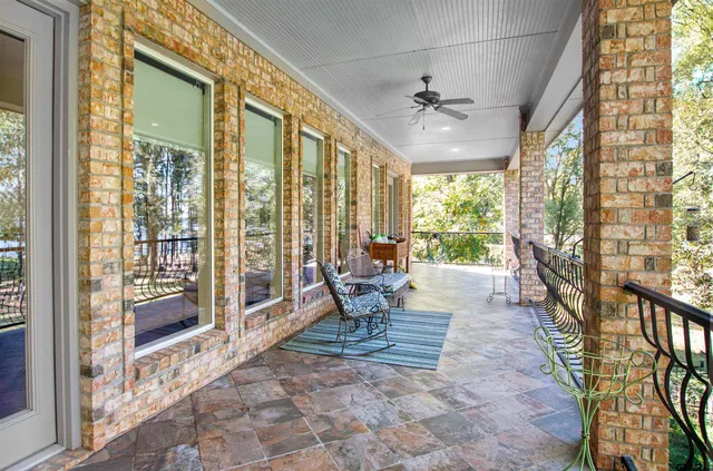 $1,950,000 | 15722 Timberhill Drive, Flint, TX 75762