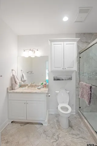 $1,950,000 | 15722 Timberhill Drive, Flint, TX 75762