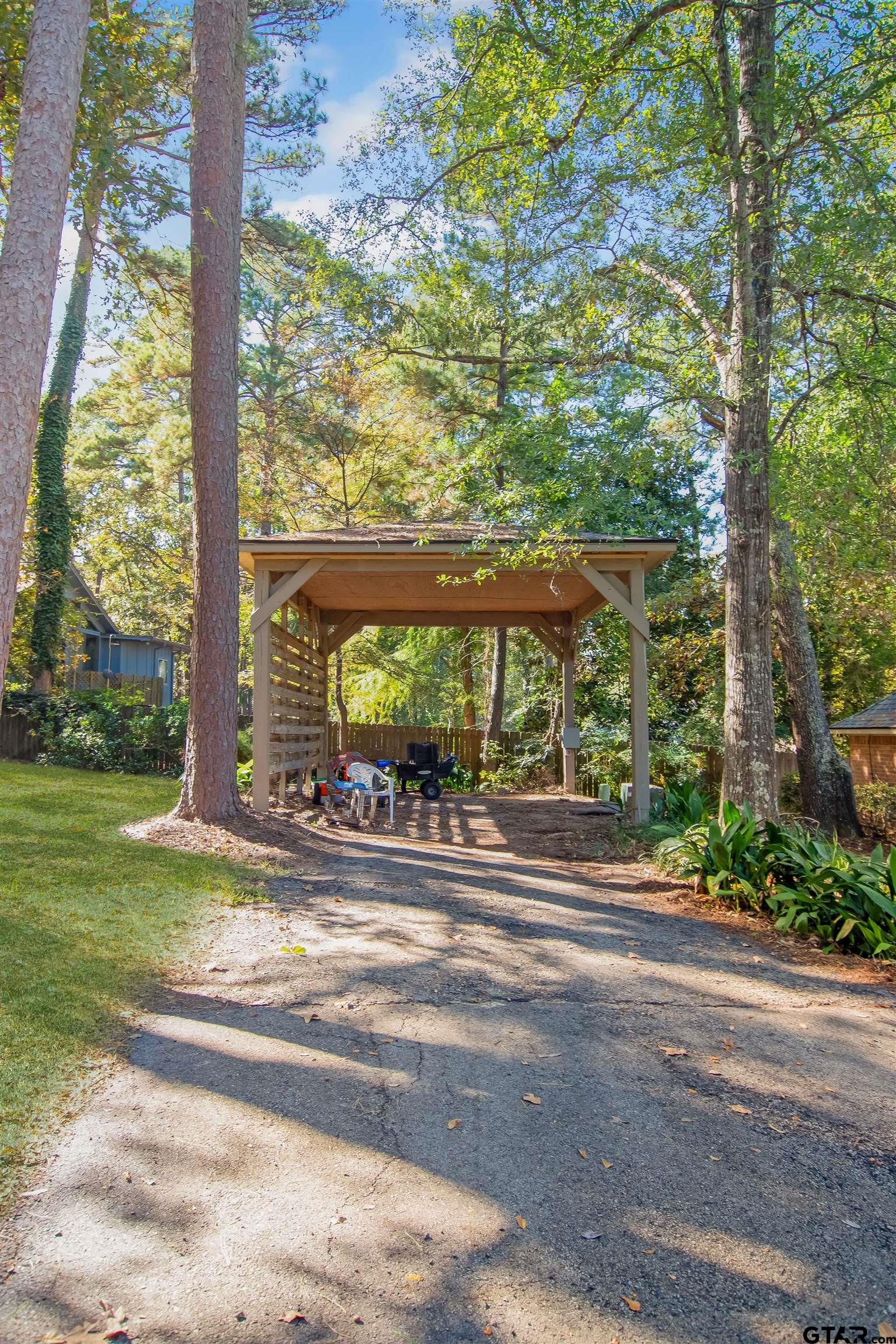 15722 Timberhill Drive Flint, TX 75762 - Photo 40 of 48 a view of a entrance door of the house