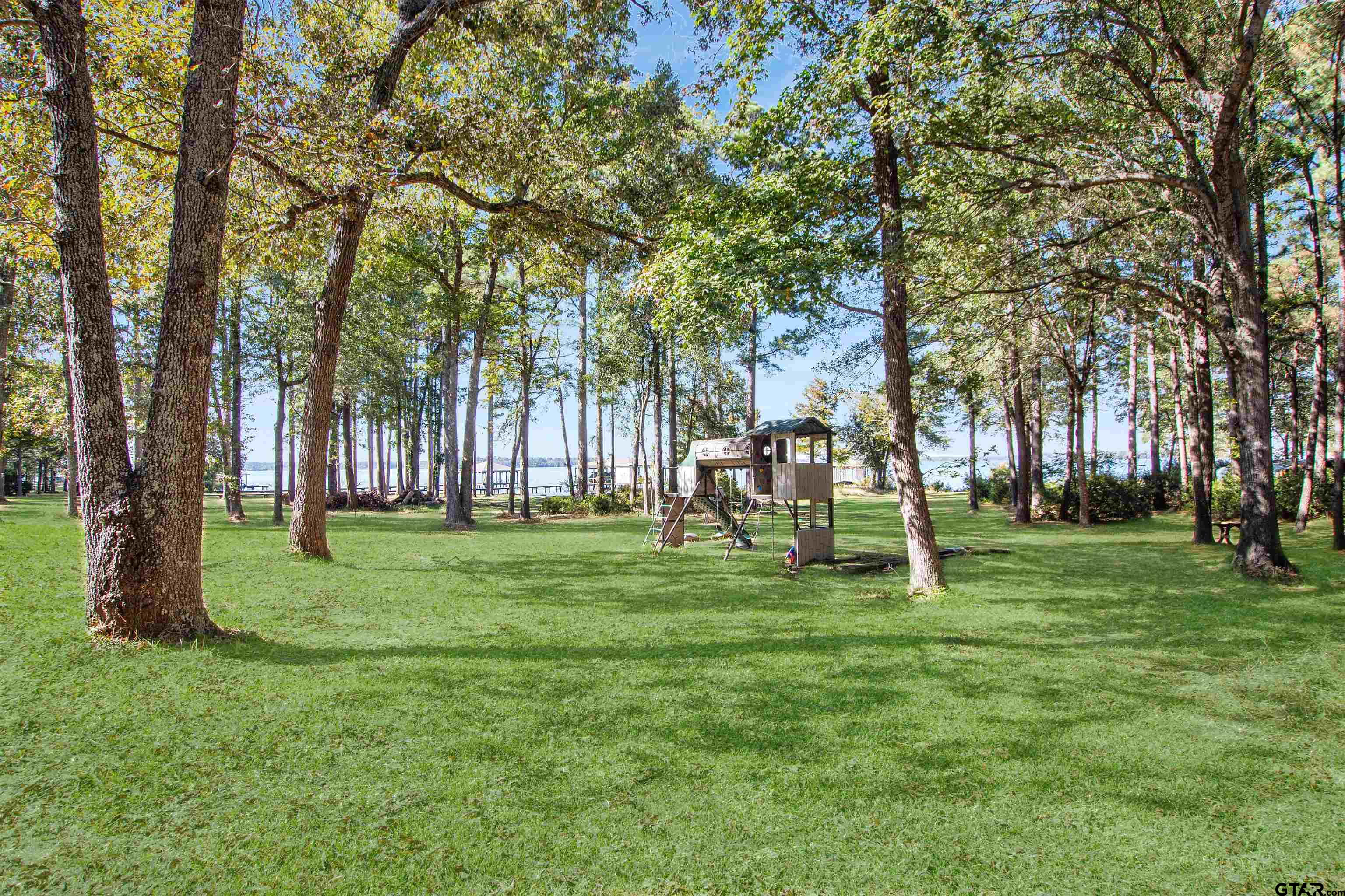 15722 Timberhill Drive Flint, TX 75762 - Photo 42 of 48 a garden view