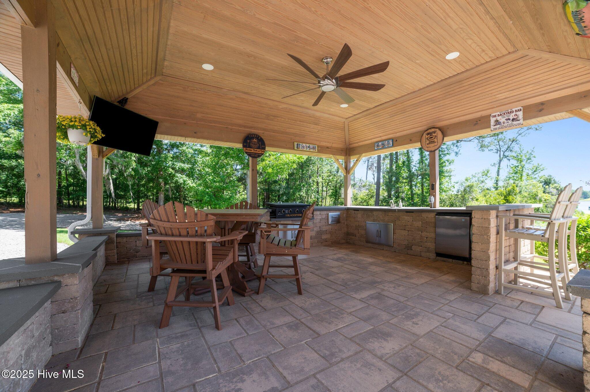 506 Long Point Road Chocowinity, NC 27817 - Photo 60 of 94 Outdoor full kitchen