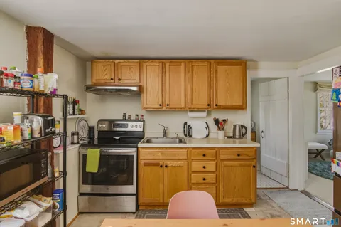 $1,000,000 | 48 State Street, Guilford, CT 06437