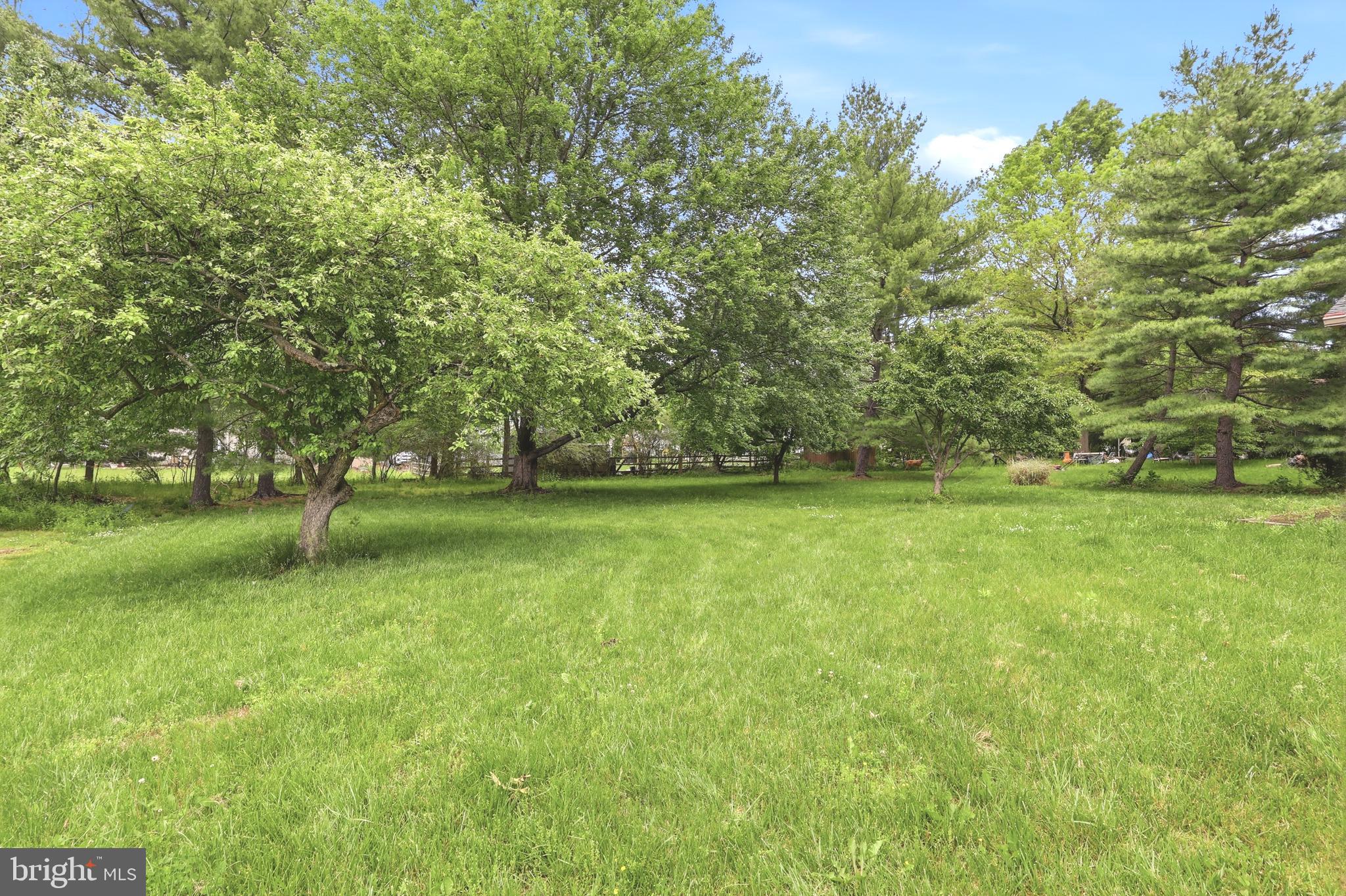 2748 Valley Woods Road Hatfield, PA 19440 - Photo 17 of 18