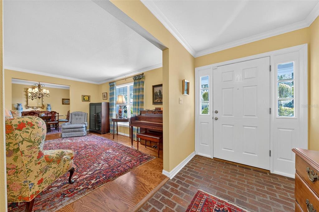 1053 Sweetbriar Road Orlando, FL 32806 - Photo 23 of 79