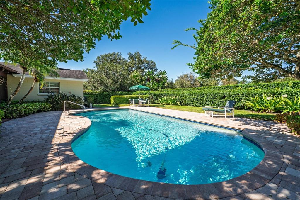 1053 Sweetbriar Road Orlando, FL 32806 - Photo 8 of 79