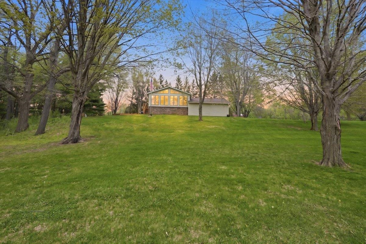 2012 Rathert Road Cottage Grove, WI 53527 - Photo 27 of 53