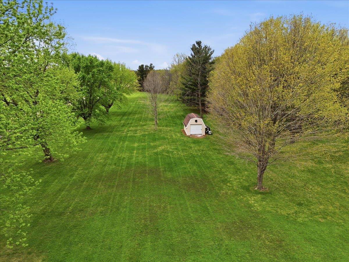 2012 Rathert Road Cottage Grove, WI 53527 - Photo 34 of 53