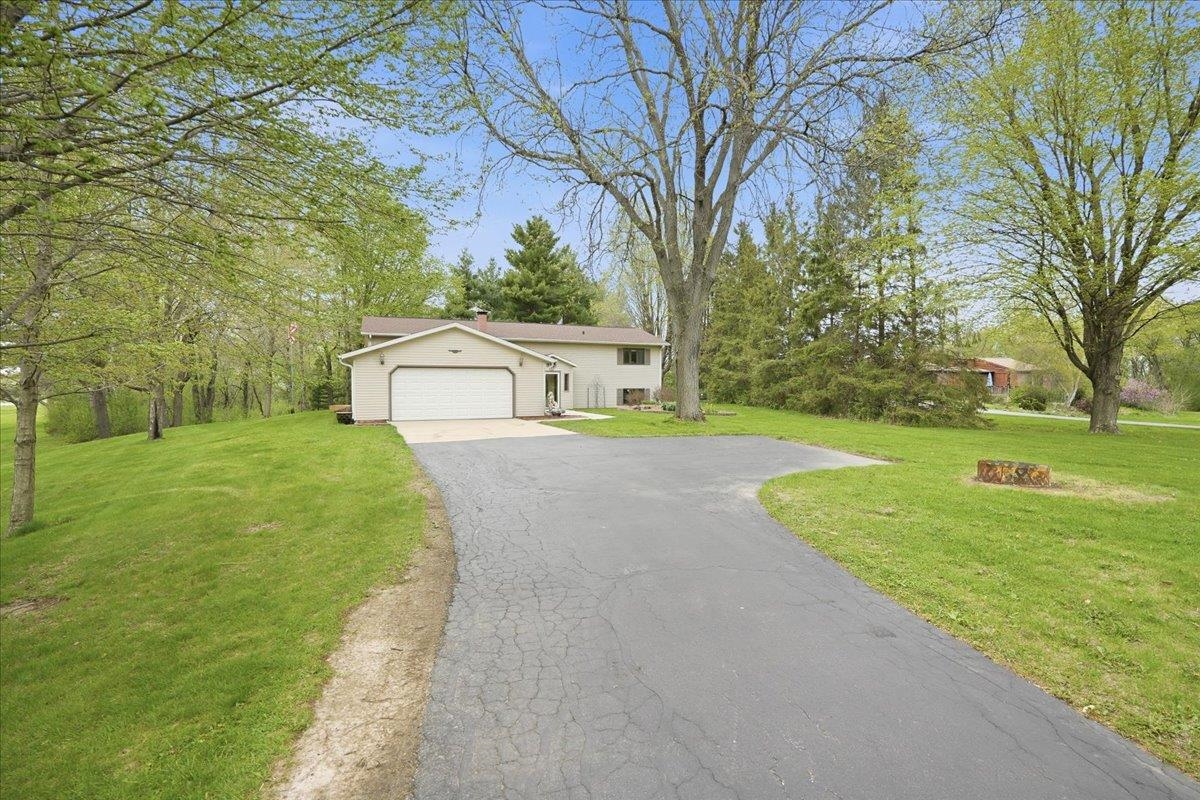 2012 Rathert Road Cottage Grove, WI 53527 - Photo 37 of 53