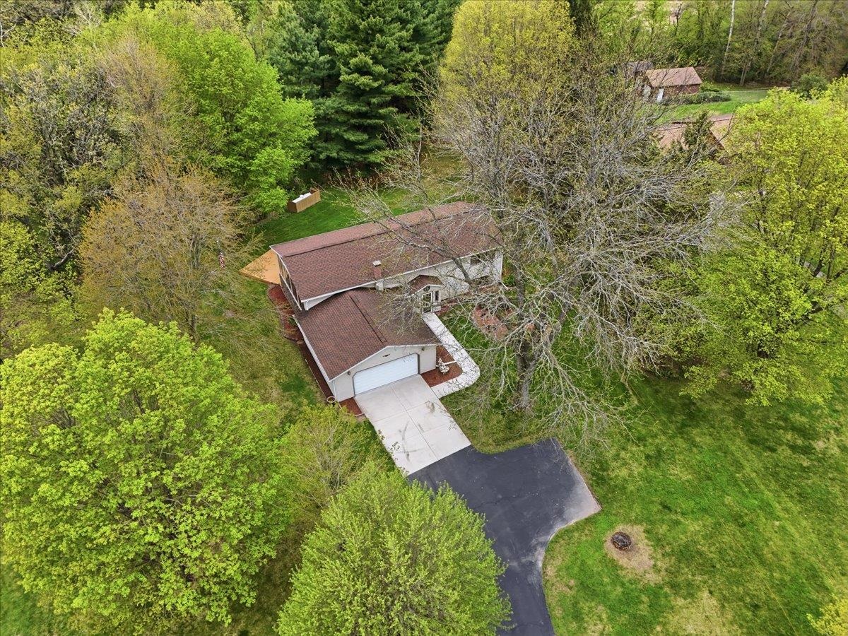 2012 Rathert Road Cottage Grove, WI 53527 - Photo 41 of 53