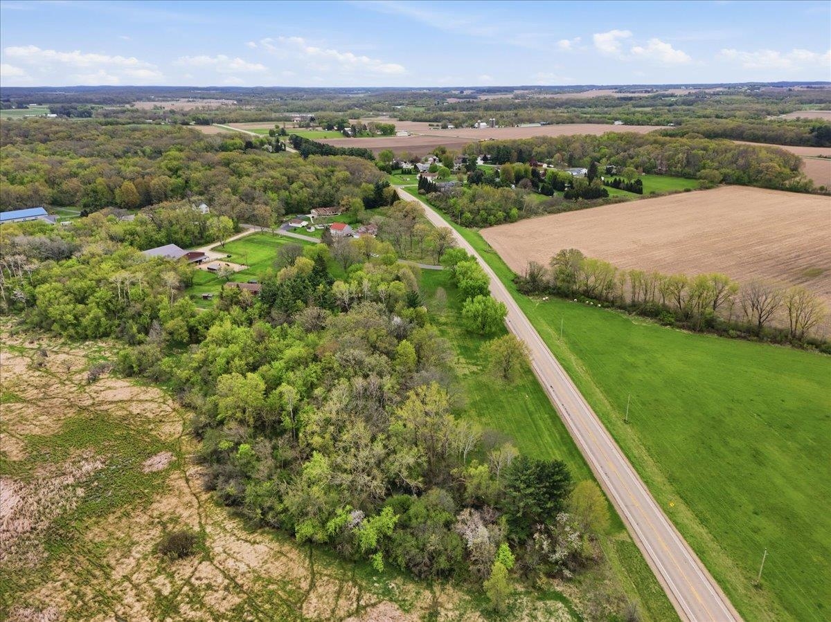 2012 Rathert Road Cottage Grove, WI 53527 - Photo 49 of 53