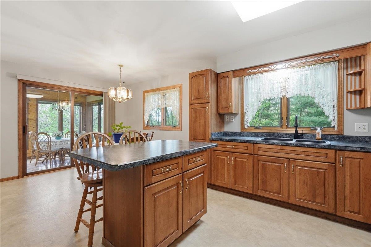 2012 Rathert Road Cottage Grove, WI 53527 - Photo 5 of 53