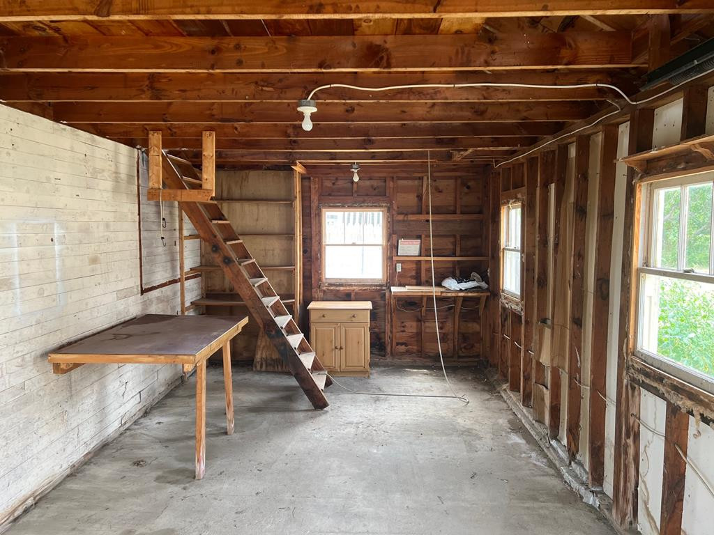 711 Glen Road Jay, NY 12941 - Photo 15 of 17 Gallery Image 15