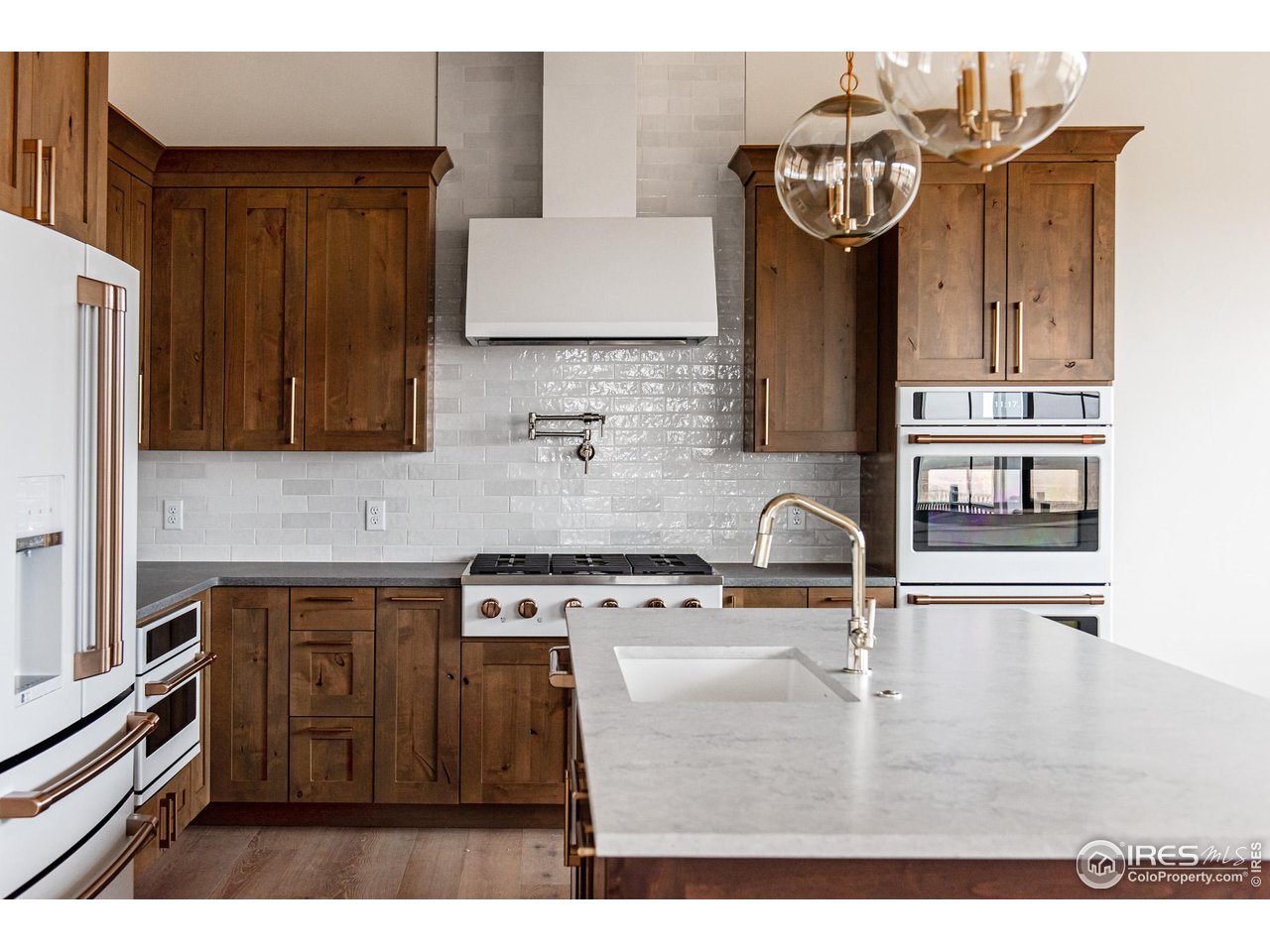 8103 Dreamer Rdg Road Frederick, CO 80504 - Photo 10 of 29 High-end Kitchen from Previous Build