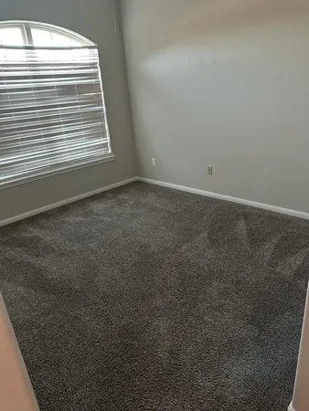 a view of empty room with window