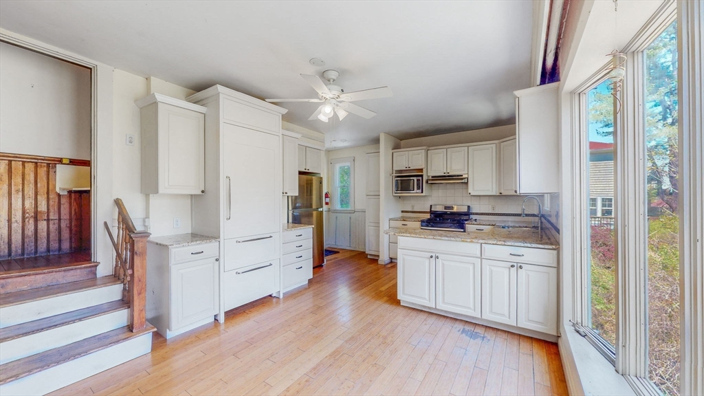 36 Dexter Road Newton, MA 02460 - Photo 9 of 32