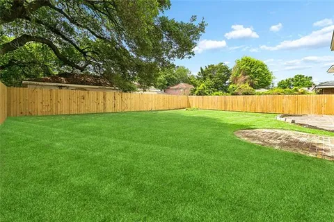$285,000 | 3715 Mimosa Court, New Orleans, LA 70131